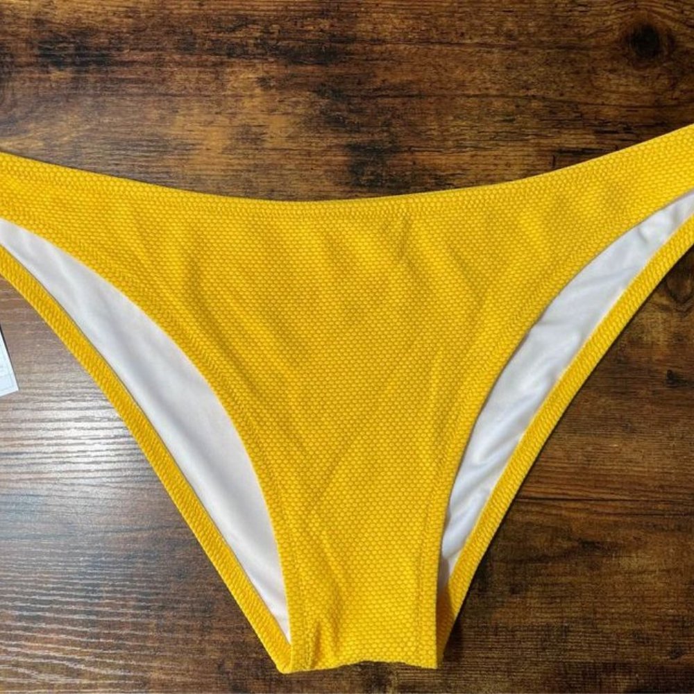 Textured Lowest Coverage Extra Cheeky Bikini Bottom; Citrus-Shade & Shore